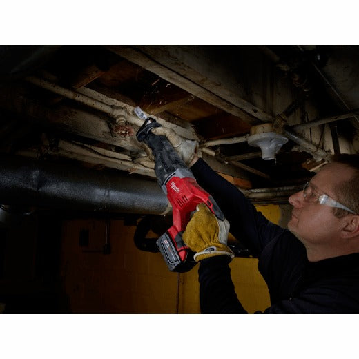 Milwaukee M18 Sawzallâ€šÂ® 18" Reciprocating Saw