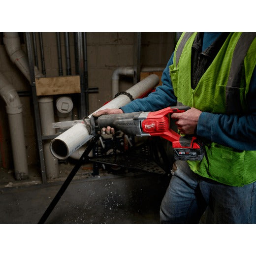 Milwaukee M18 Sawzallâ€šÂ® 18" Reciprocating Saw