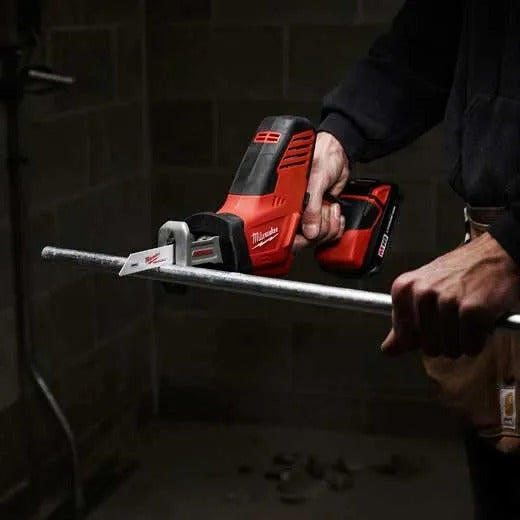 Milwaukee M18 Hackzallâ€šÂ® 13" Reciprocating Saw