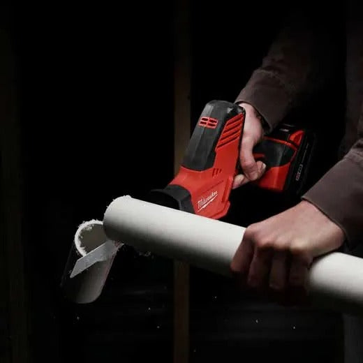 Milwaukee M18 Hackzallâ€šÂ® 13" Reciprocating Saw