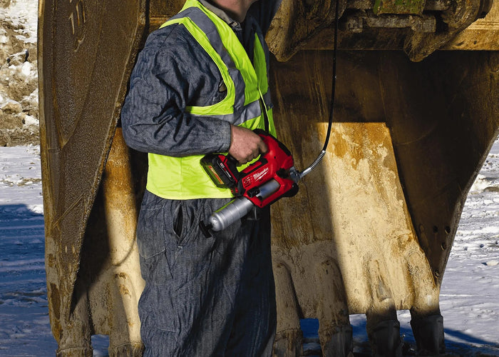 Milwaukee M18 2-Speed Grease Gun 1Ct Kit