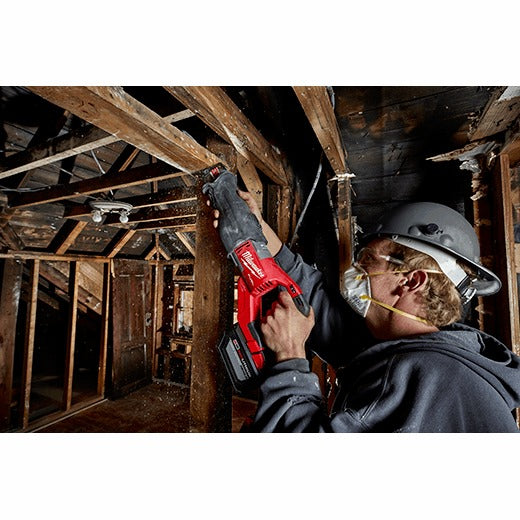 Milwaukee M18 FUEL SUPER SAWZALLâ€šÂ® 3.75" Reciprocating Saw Kit