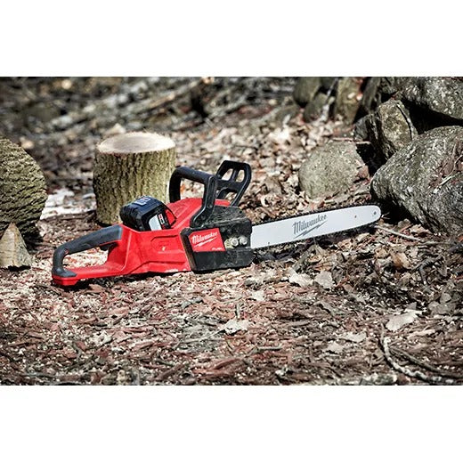 Milwaukee M18 FUEL 16" Chainsaw