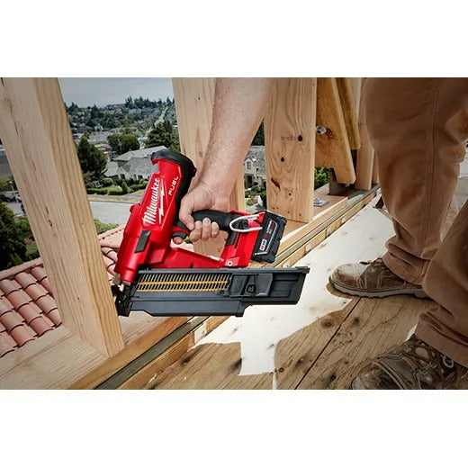 Milwaukee M18 Fuel 21 Degree Framing Nailer