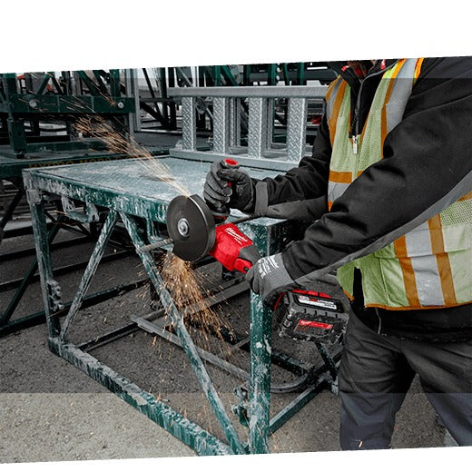 Milwaukee M18 Fuel 4-1/2" - 6" No Lock Braking Grinder with Paddle Switch 2 Battery Kit