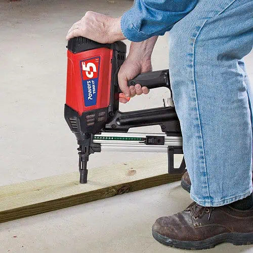 DeWalt Track-It C5 Gas Fastening System with 1-1/2" Long Track