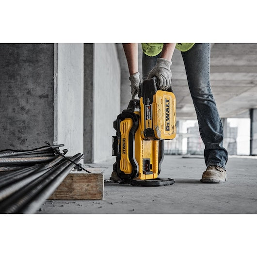 DeWalt POWERSHIFT™ Corded 550W Charger