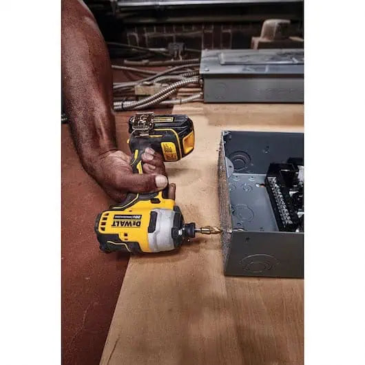 DeWalt Atomic 20V MAX* 1/4" Cordless Compact Impact Driver, (Tool Only)
