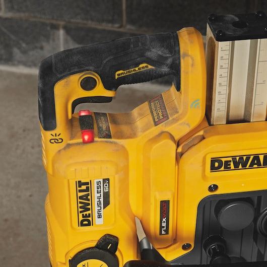 DeWalt POWERSHIFT™ 6-3/8" Core Drill Stand Kit