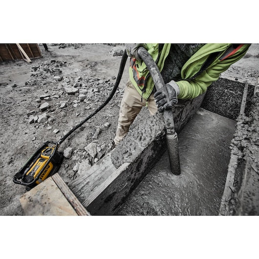 DeWalt POWERSHIFT™ Vibrator Kit