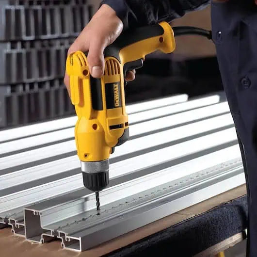 DeWalt VSR 3/8" Pistol Grip Drill with Keyless Chuck Kit